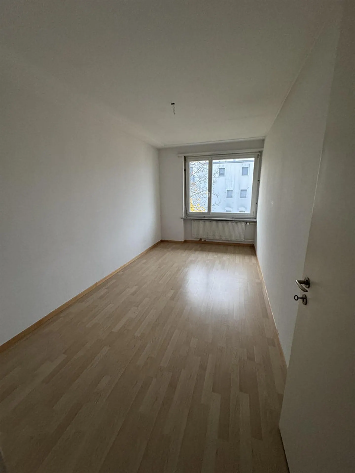 TEMPORARY: Temporary Apartment in a Great Location in Zurich Triemli - Photo 2 of 5