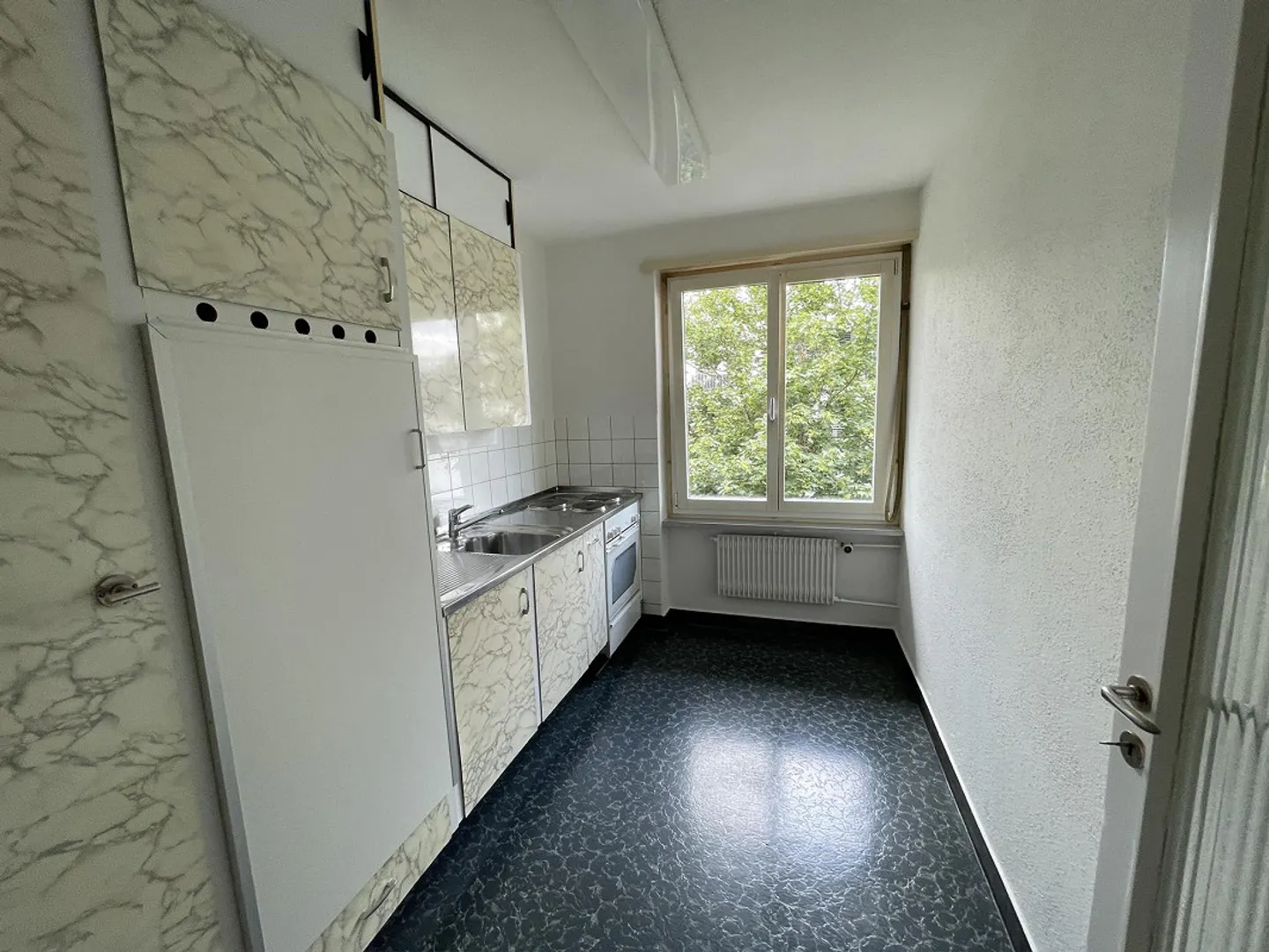 TEMPORARY: Temporary Apartment in a Great Location in Zurich Triemli - Photo 5 of 5