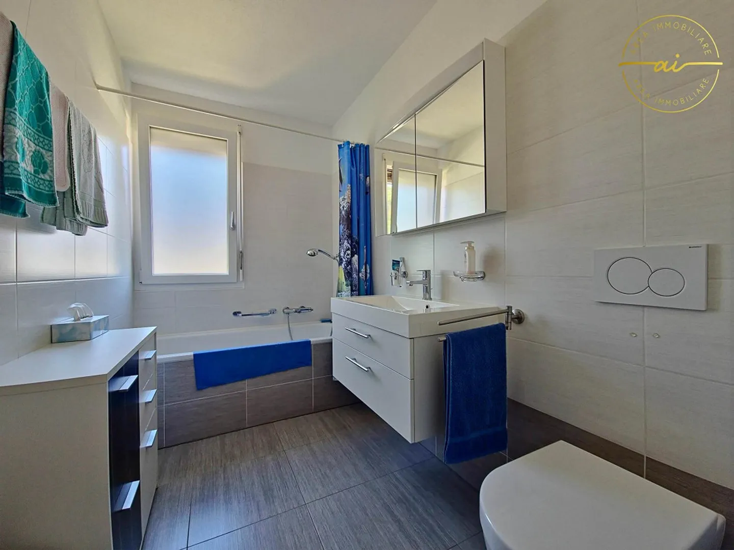 Magnifico appartamento di 4,5 stanze con vista panoramica a Caslano - Foto 8 di 11