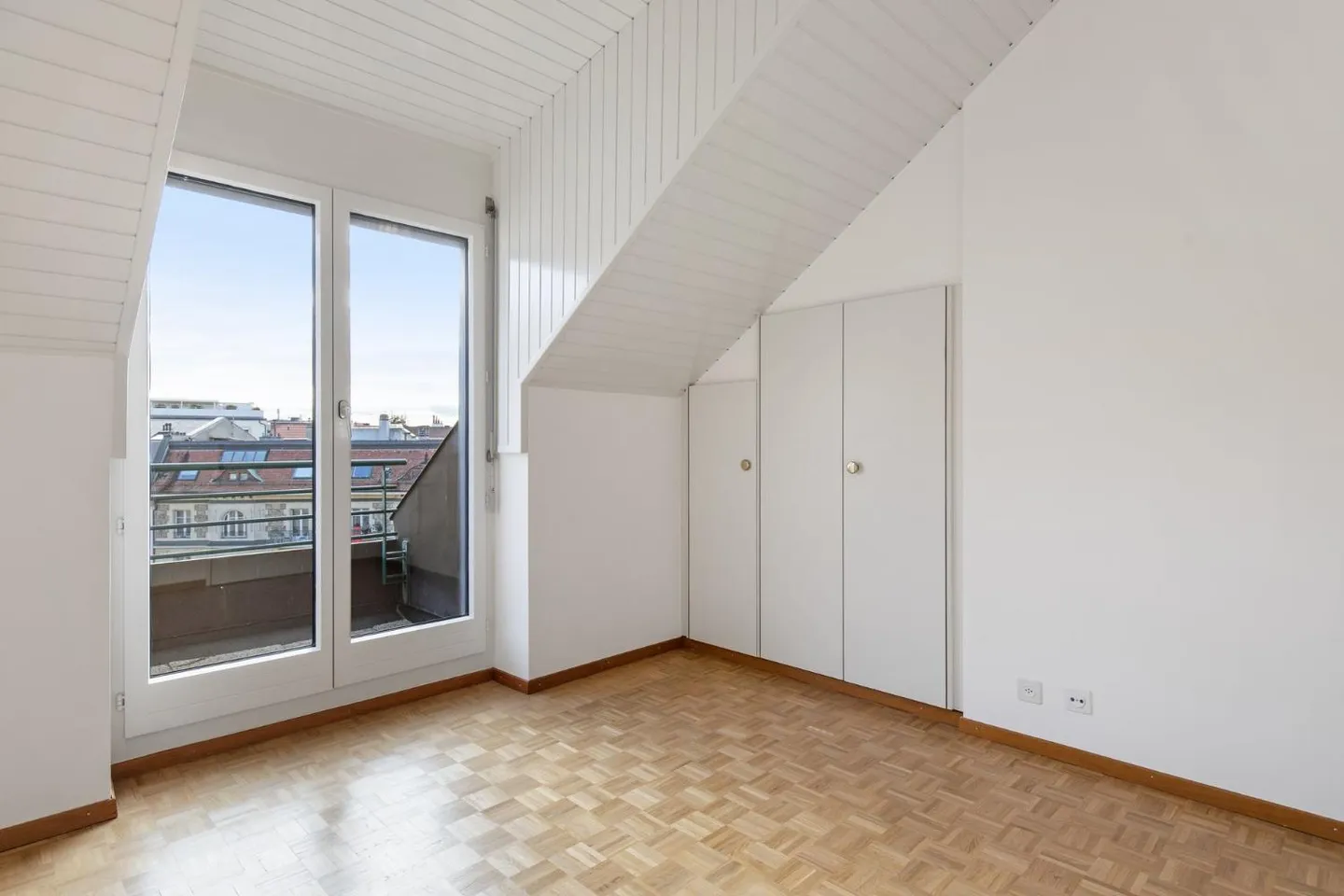 Dachgeschosswohnung mit Seeblick - Foto 9 von 13
