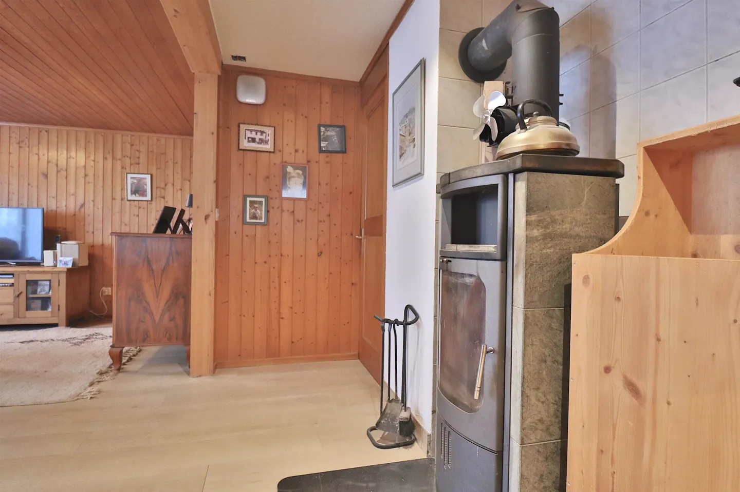 Charmantes Haus mit Potenzial - Foto 7 von 40