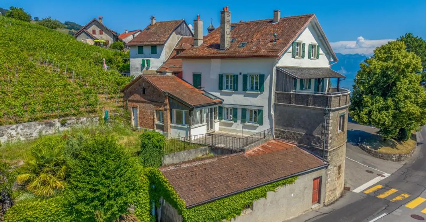 Historisches Ensemble zur Neuerfindung im Herzen von Lavaux - Foto 5 von 12