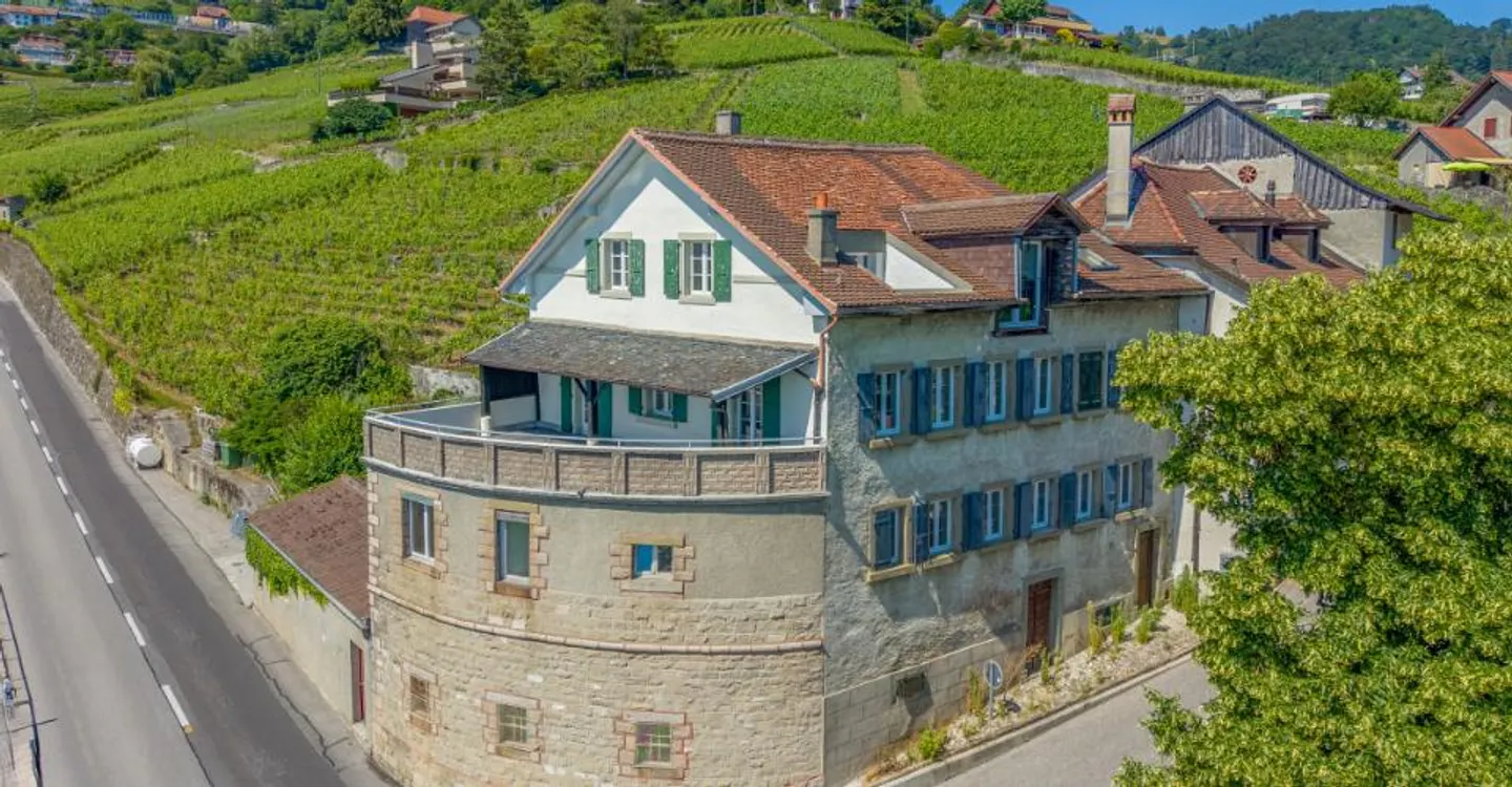 Historisches Ensemble zur Neuerfindung im Herzen von Lavaux - Foto 6 von 12