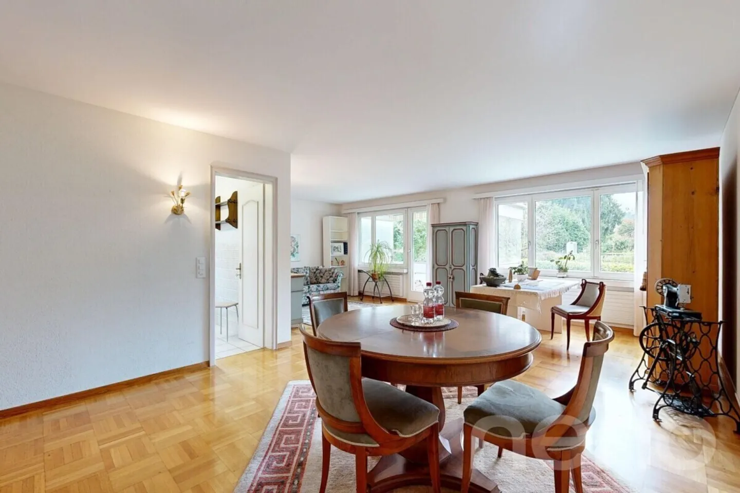 Praktische 3.5-Zimmer-Wohnung in ruhiger Lage nahe Stadtzentrum - Foto 4 von 12
