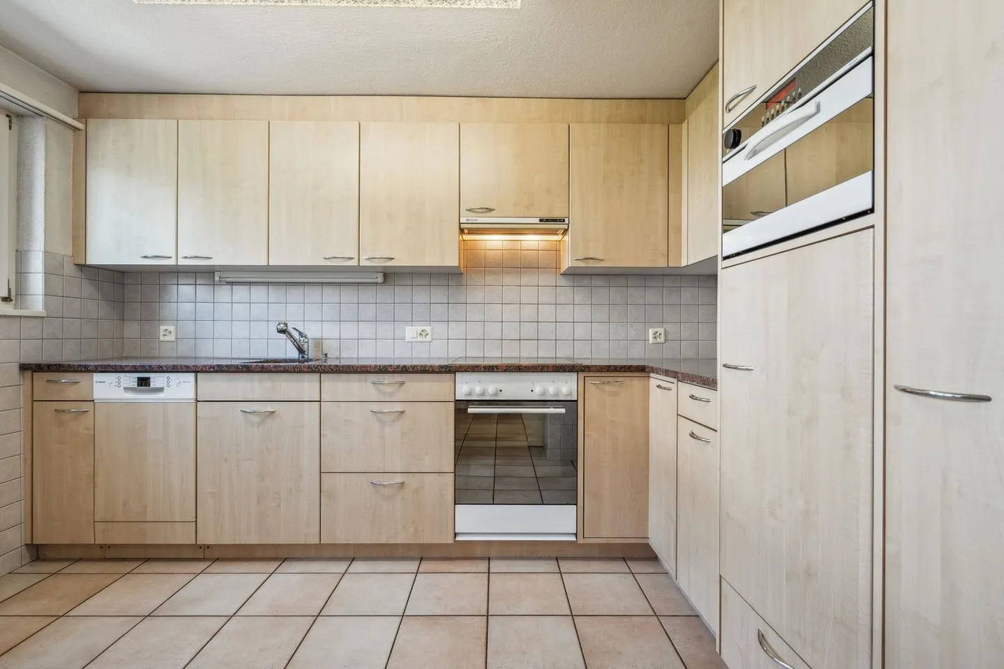 Charmante maison de ville 3.5 pièces à Aarau Rohr - Photo 4 sur 13