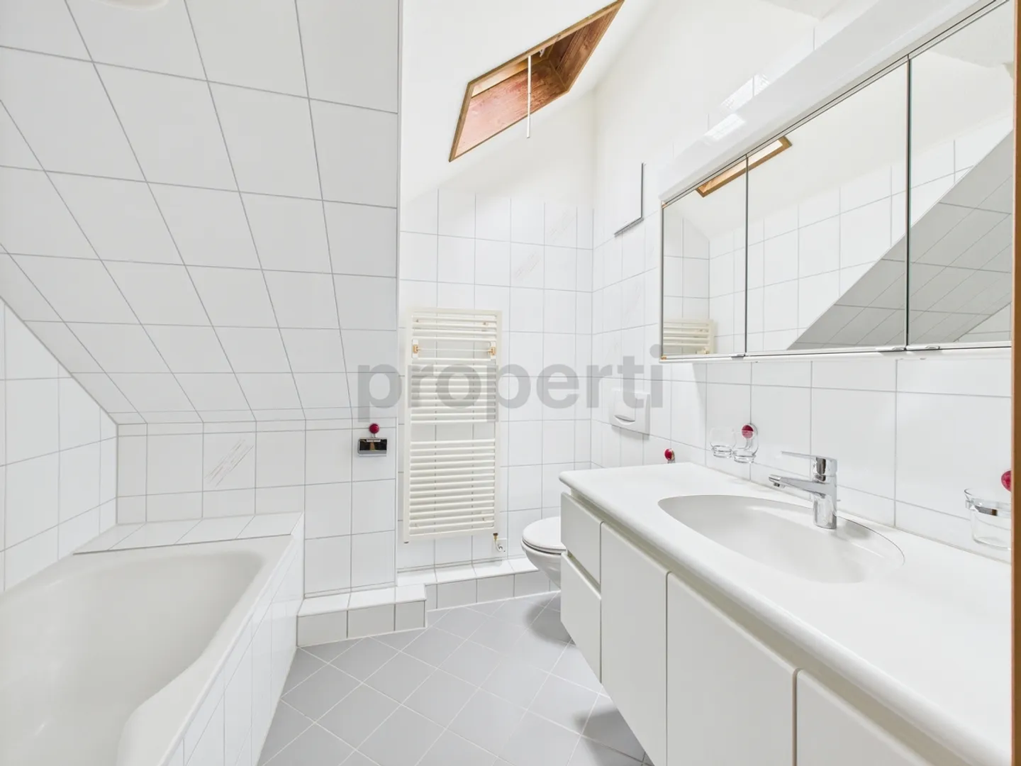 Charmante 3.5-Zimmer Attikawohnung in Cham - Foto 7 von 8