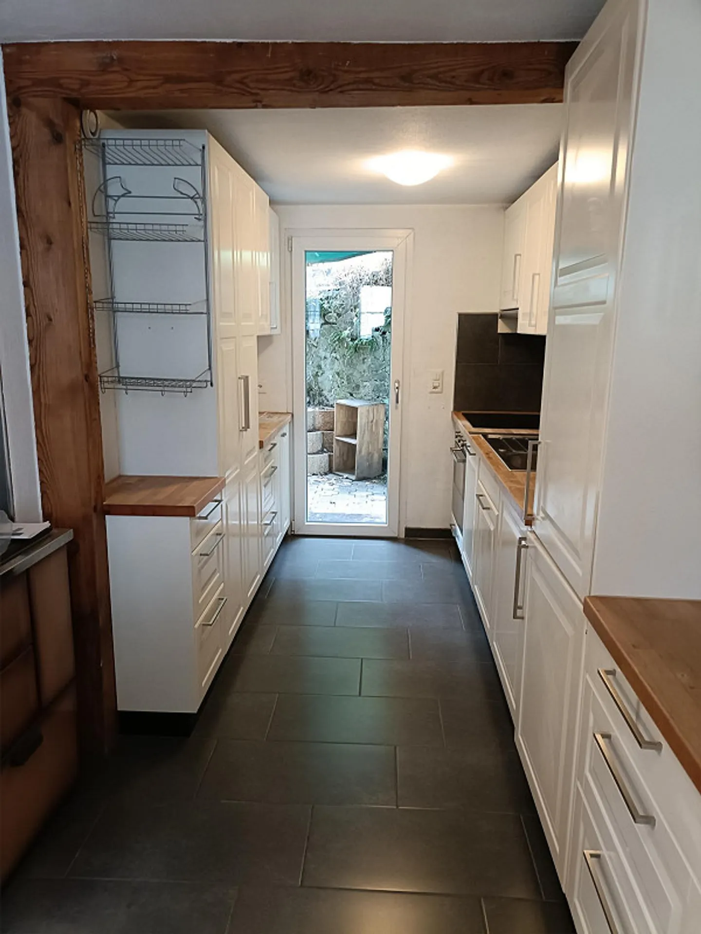Recherche d'un nouveau locataire pour une petite maison avec 3,5 pièces - à partir d'août - Photo 2 sur 7