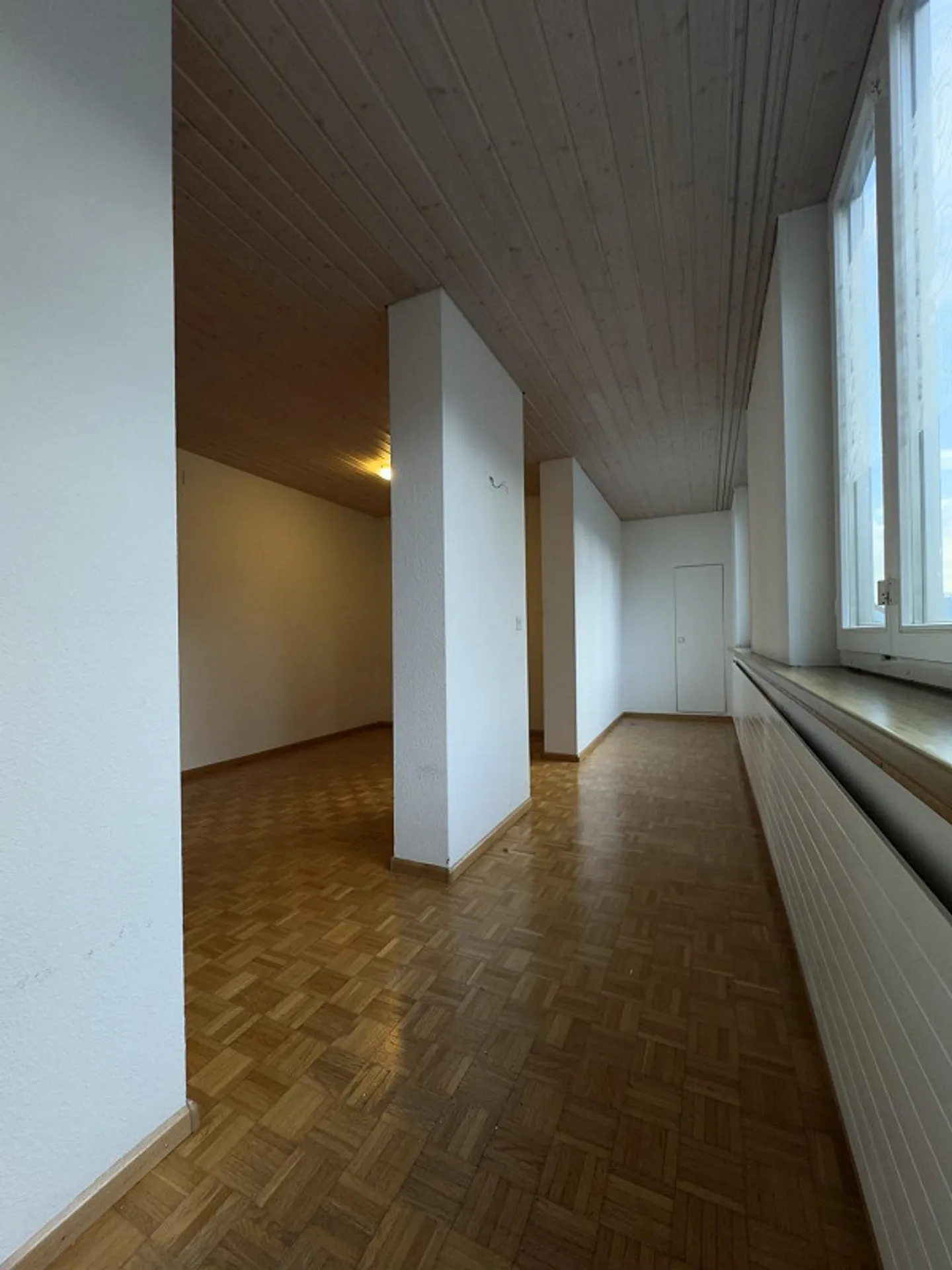 Charmante Wohnung in Binningen - Foto 2 von 9