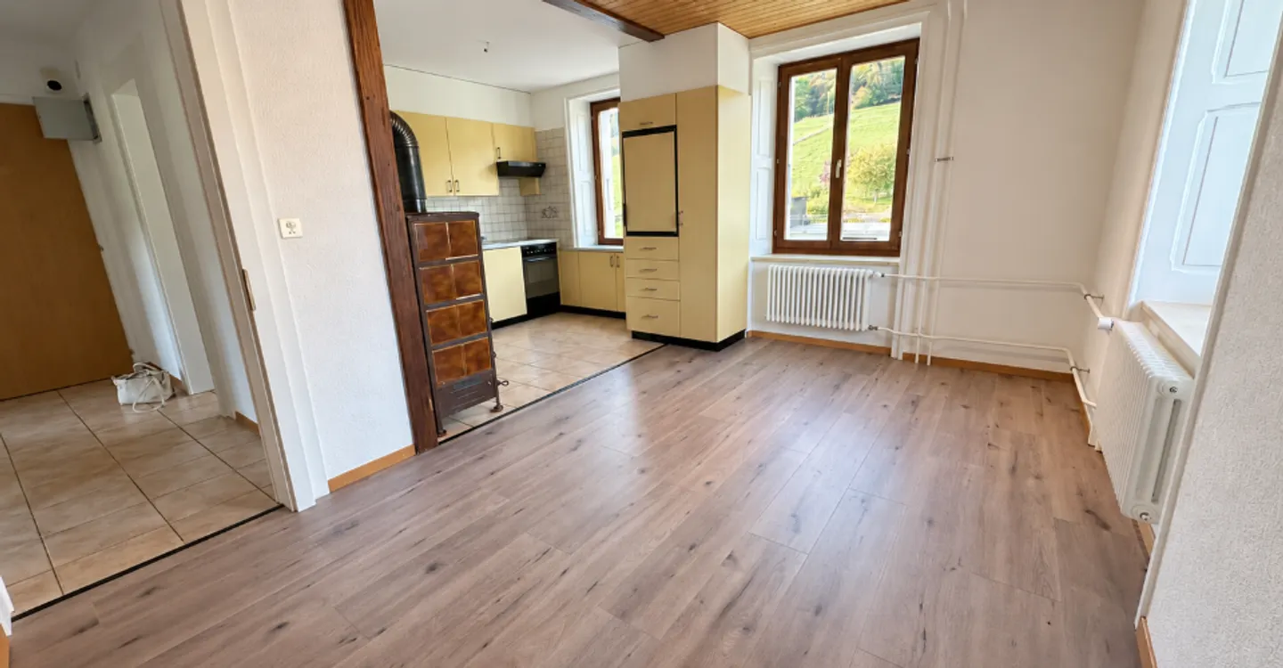 Charmant appartement de 3 pièces - Photo 3 sur 8