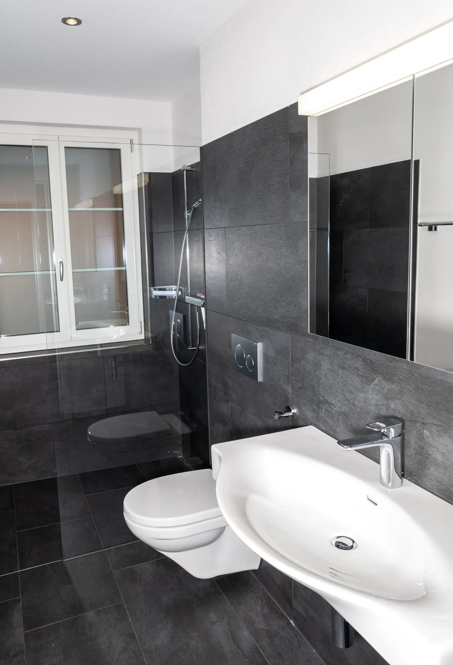 Appartement en duplex de 5,5 pièces avec terrasse à Ichertswil - Photo 5 sur 13