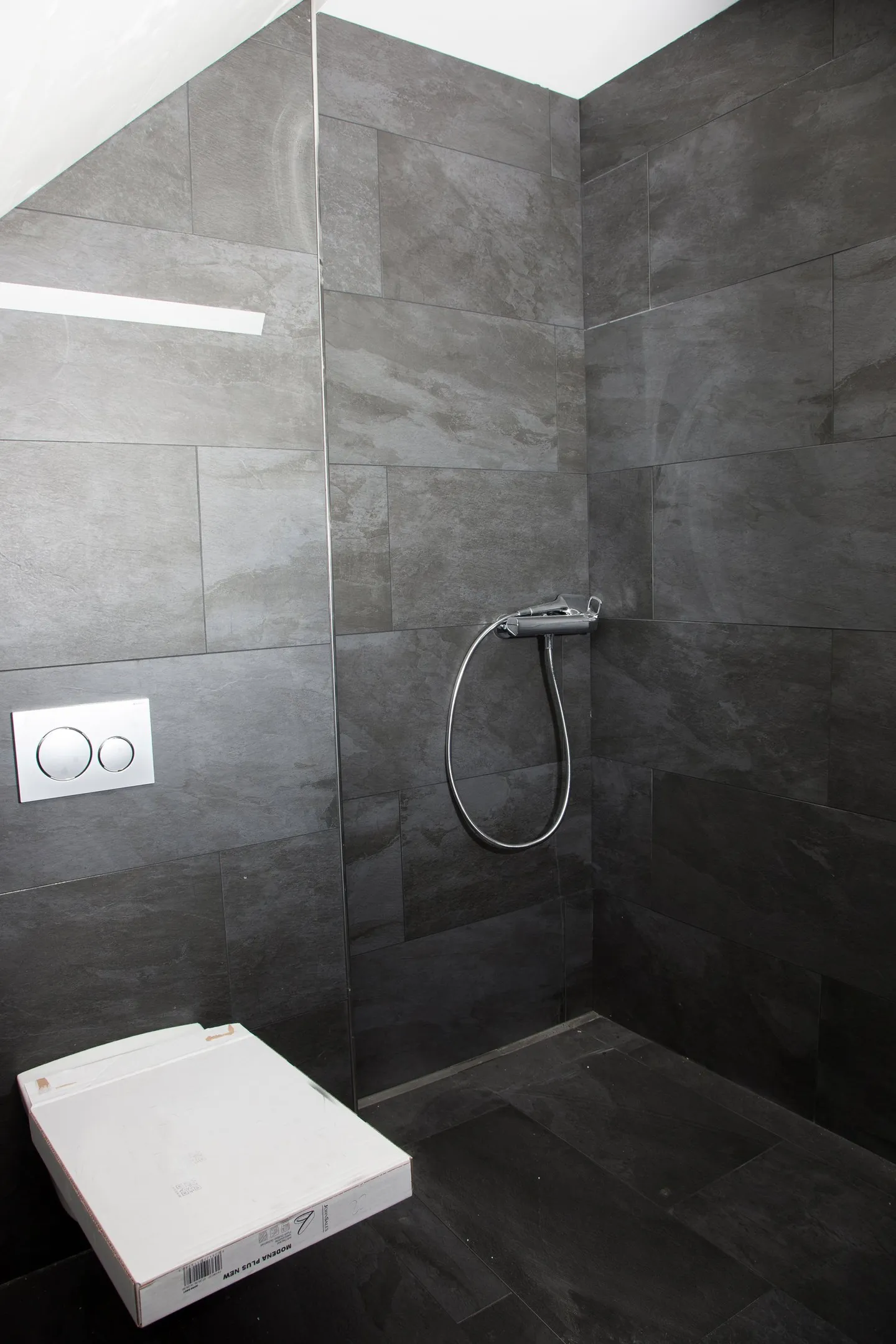 Appartement en duplex de 5,5 pièces avec terrasse à Ichertswil - Photo 6 sur 13