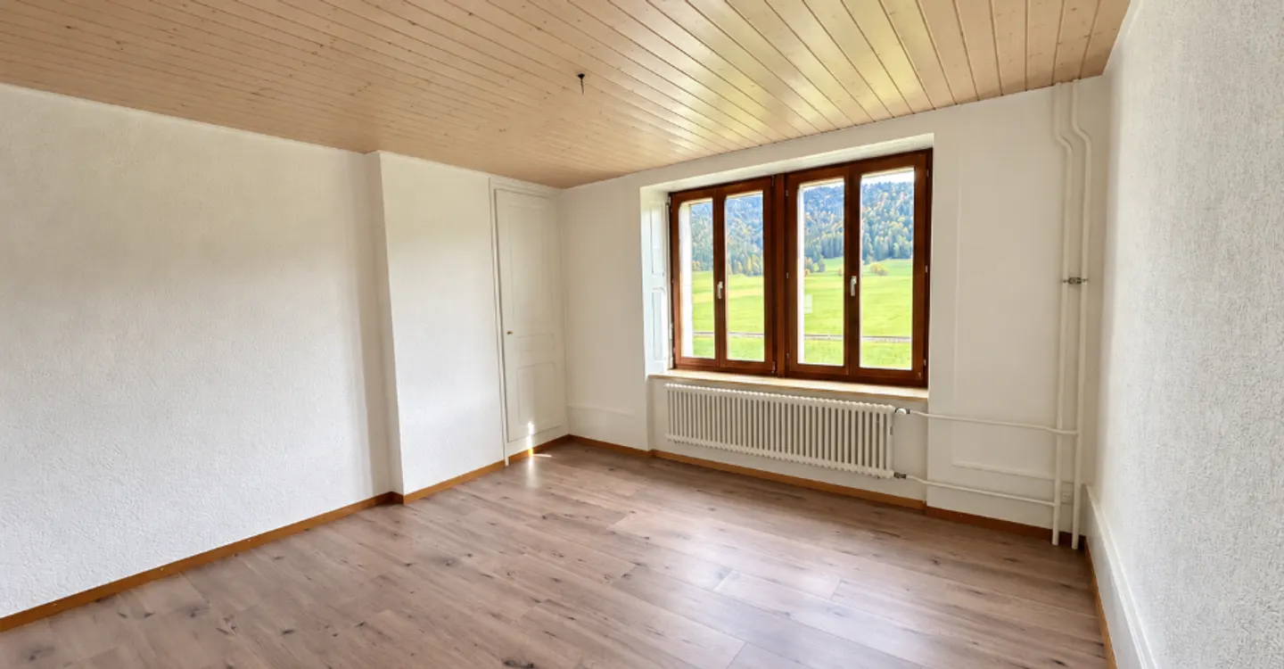 Charmant appartement de 3 pièces - Photo 2 sur 8