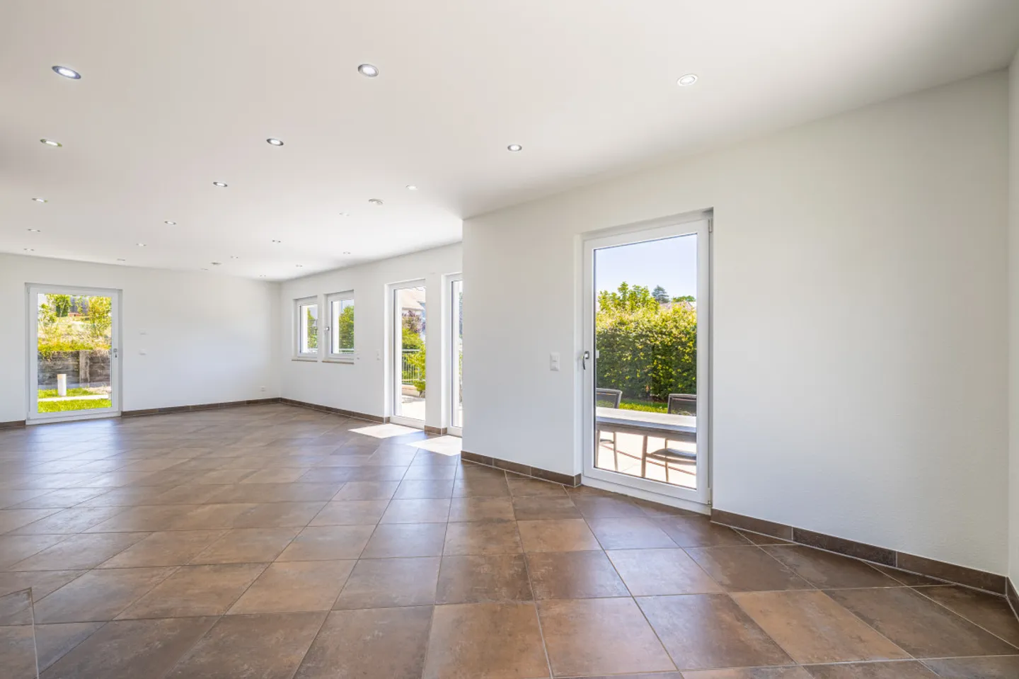 Proximmo Exclusive - Minergie Individual Villa 5.5 Rooms in Bavois with Garden - Photo 4 of 13