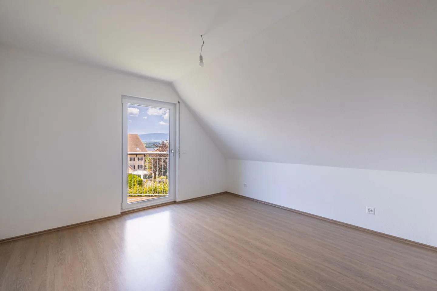 Proximmo Exclusive - Minergie Individual Villa 5.5 Rooms in Bavois with Garden - Photo 7 of 13
