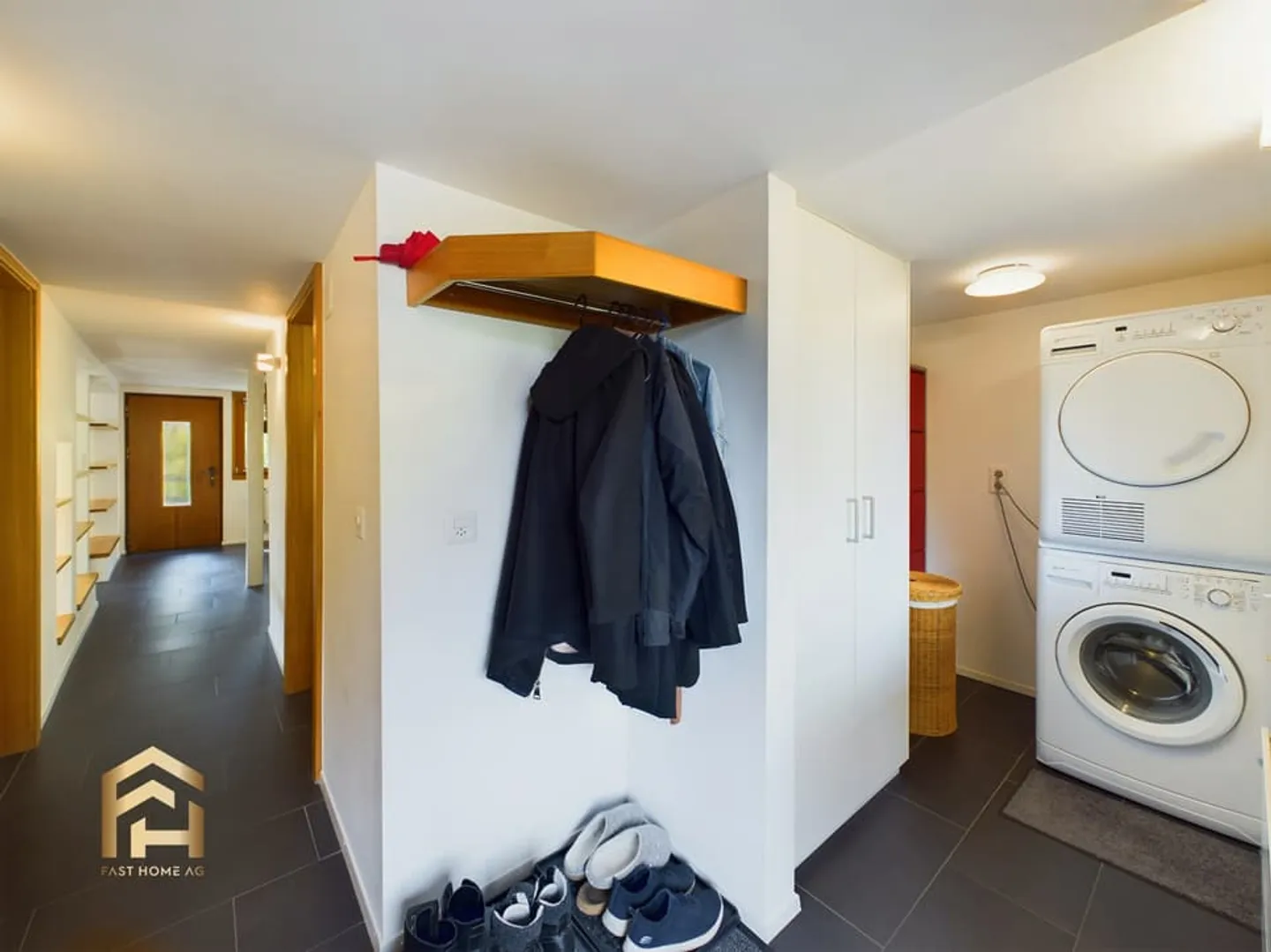 A historic home with 3 apartments in Bitsch - Photo 5 of 13