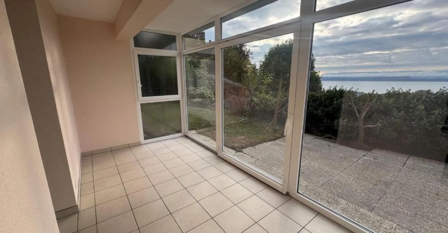 Charmante Wohnung mit Seeblick - Foto 4 von 13