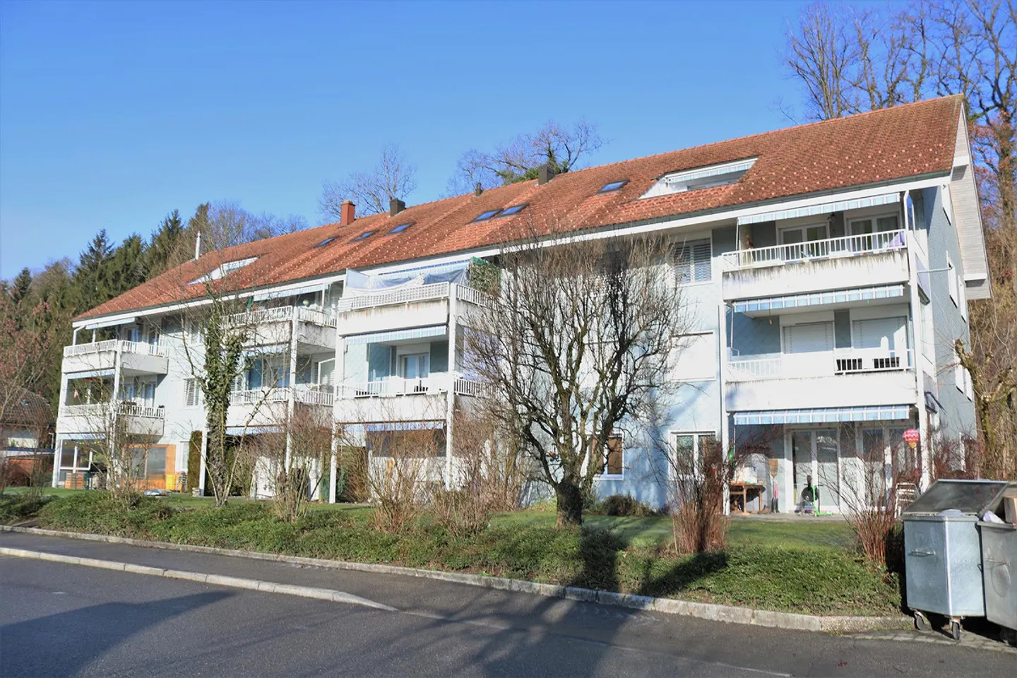 Appartement Charmant dans un Endroit Calme - Photo 1 sur 7
