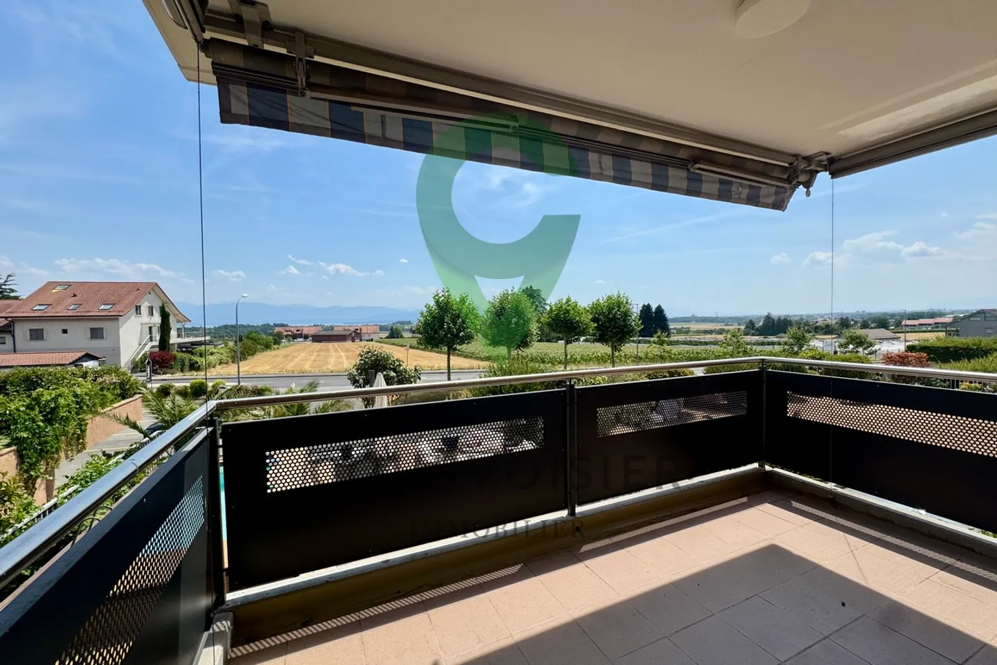 Bellissimo appartamento di 4,5 locali con vista lago e Alpi - Foto 11 di 13