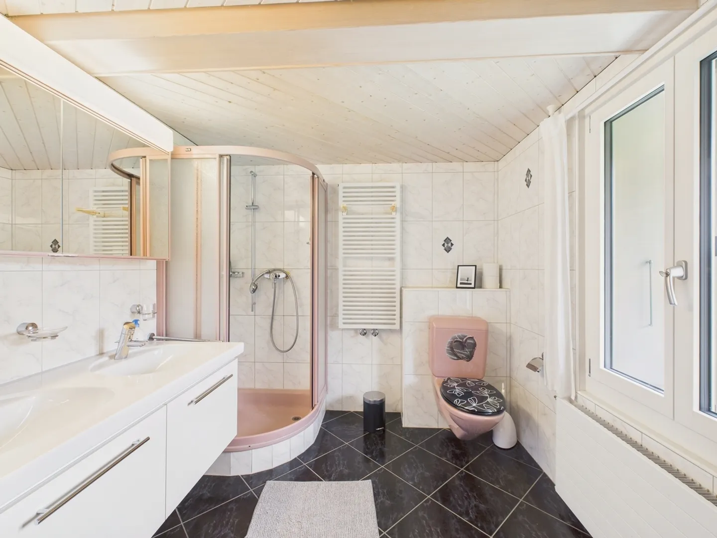 Grosszügige 4.5-Zimmer-Wohnung in Schüpfheim  Wohnen im Grünen mit bester Anbindung - Foto 9 von 13