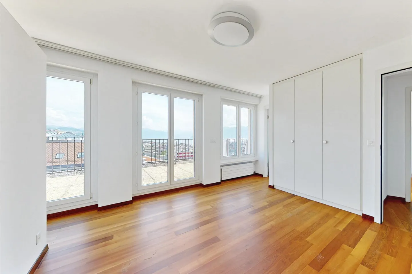 Luxuswohnung mit Terrasse - Foto 7 von 12