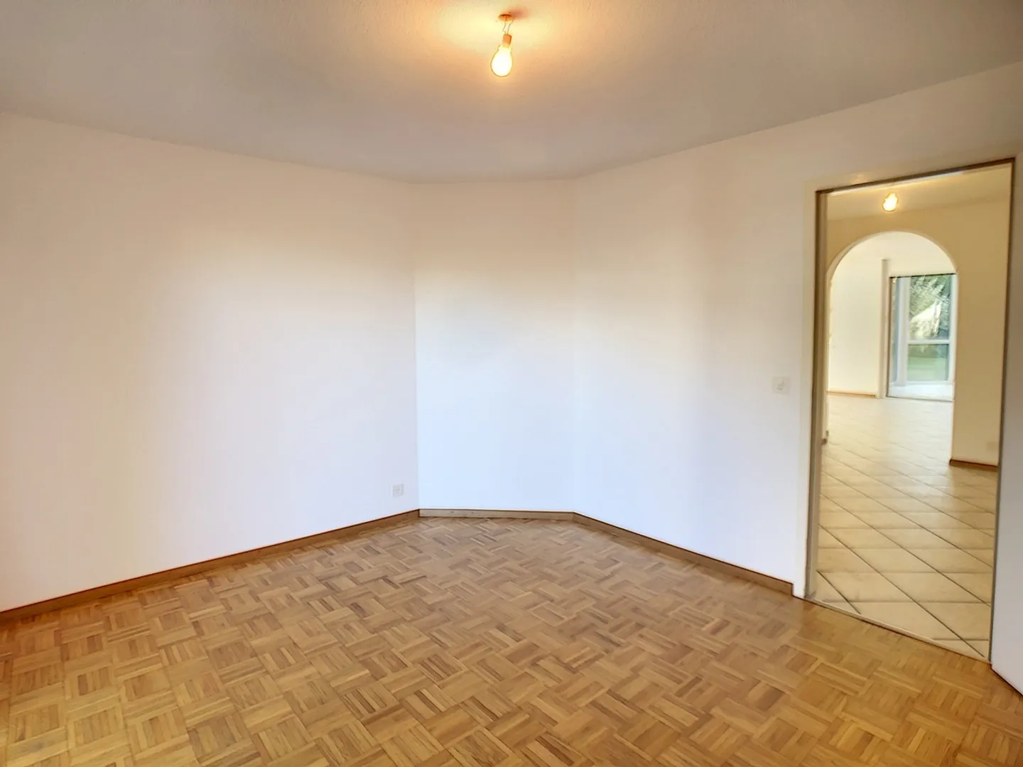 Appartement Charmant avec Jardin - Photo 9 sur 11