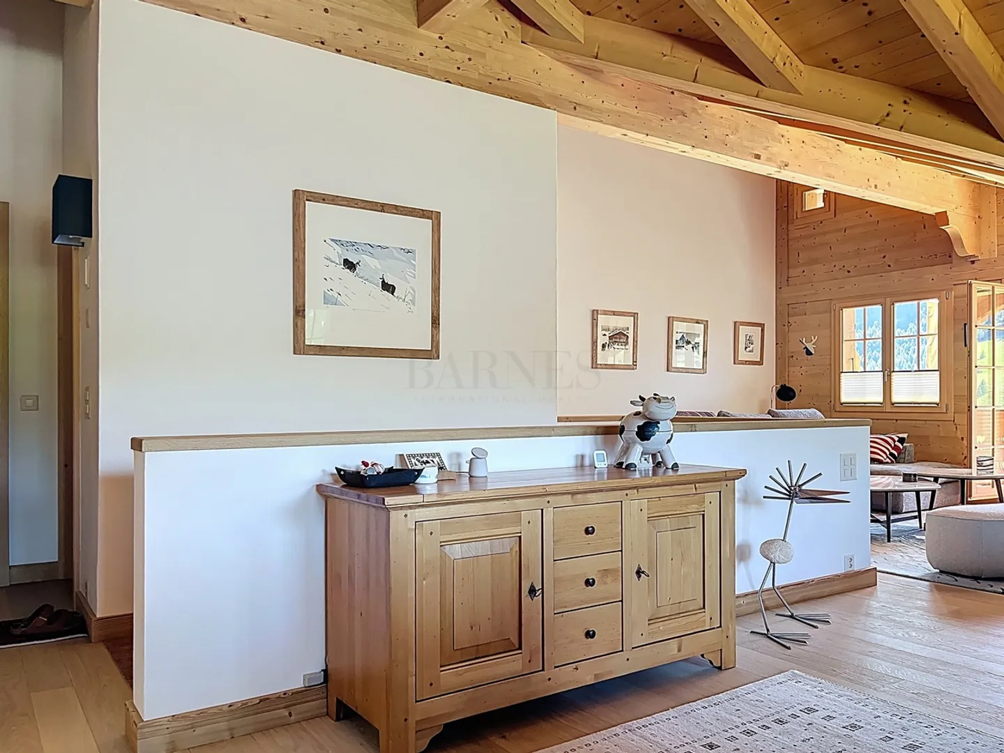 Château-d'Oex -Un duplex lumineux et chaleureux au coeur des Alpes - Foto 3 di 10