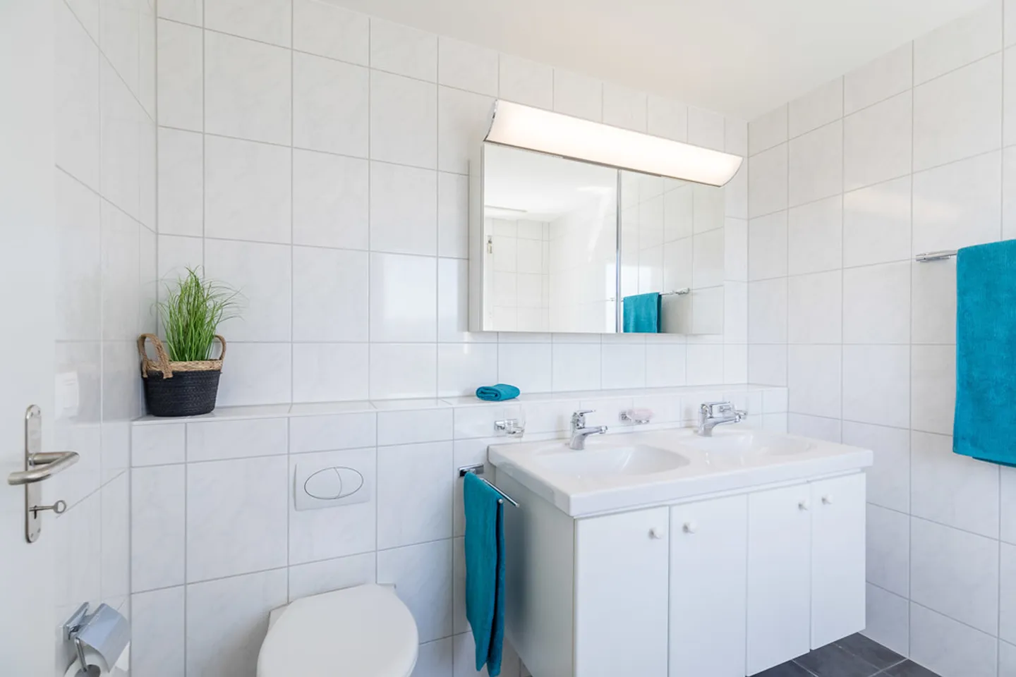 APPARTEMENT ATTIKA AVEC UNE VUE À COUPER LE SOUFFLE - Photo 6 sur 11