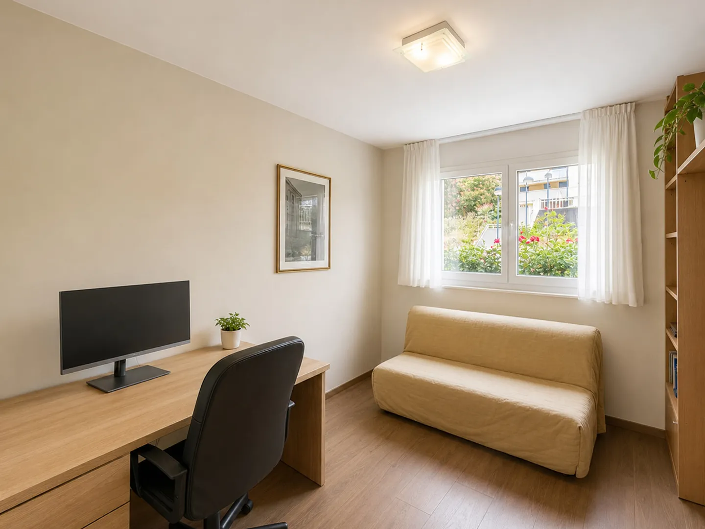 Appartement spacieux de 5,5 pièces avec jardin à Mendrisio - Photo 2 sur 16