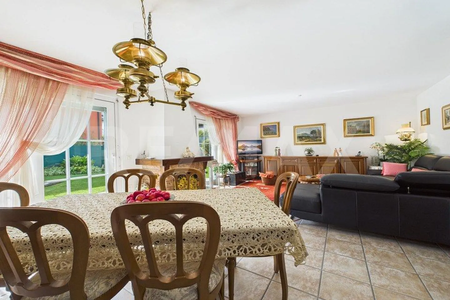 Maison jumelée élégante avec beau jardin à Bedano - Photo 13 sur 13