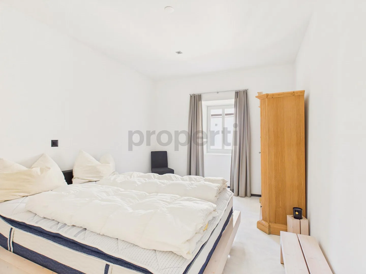 Elegante 4.5-Zimmer-Wohnung mit Alpenblick - Foto 6 von 13