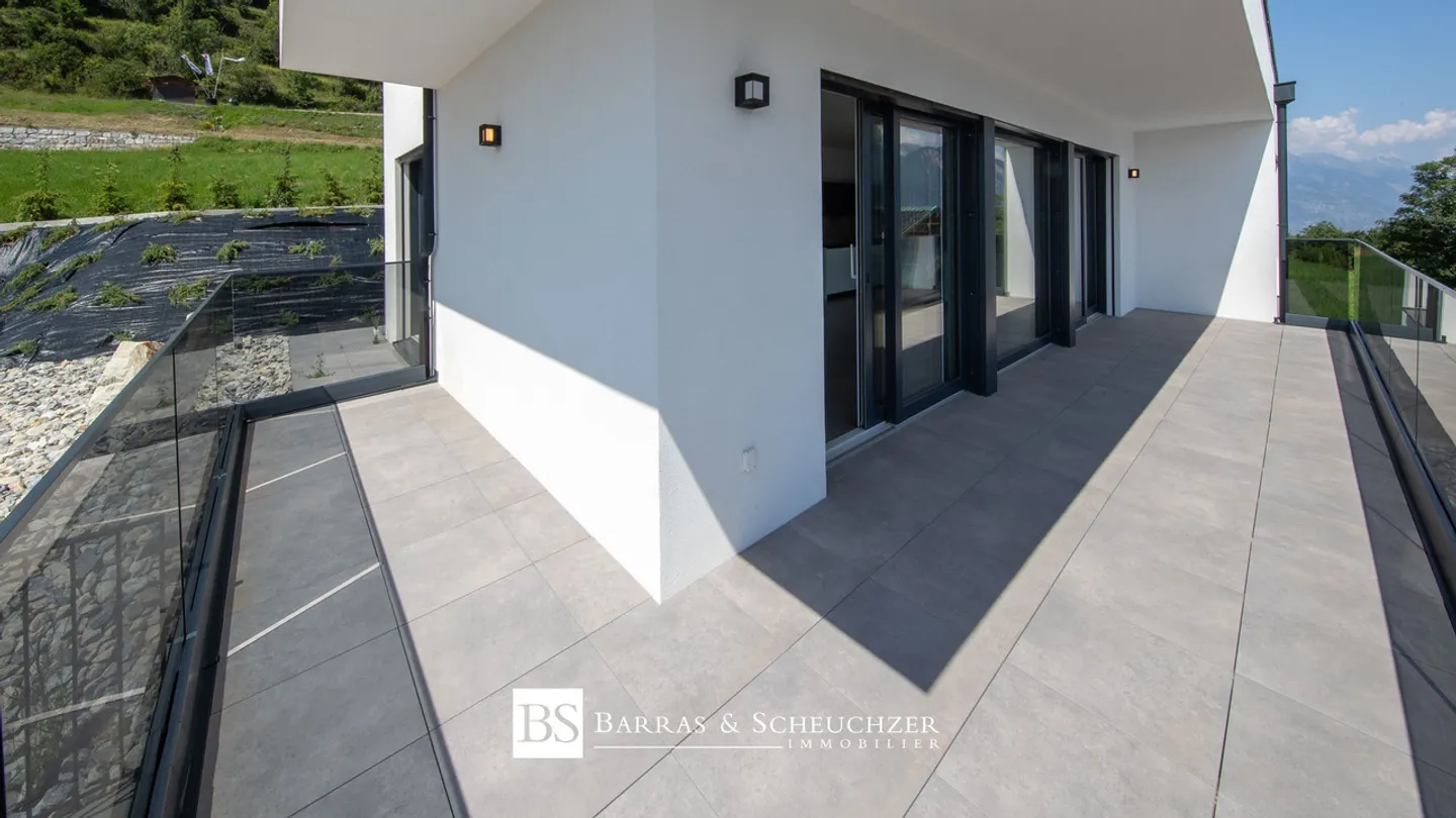 Casa Contemporanea con Vista Alpina - Foto 6 di 16