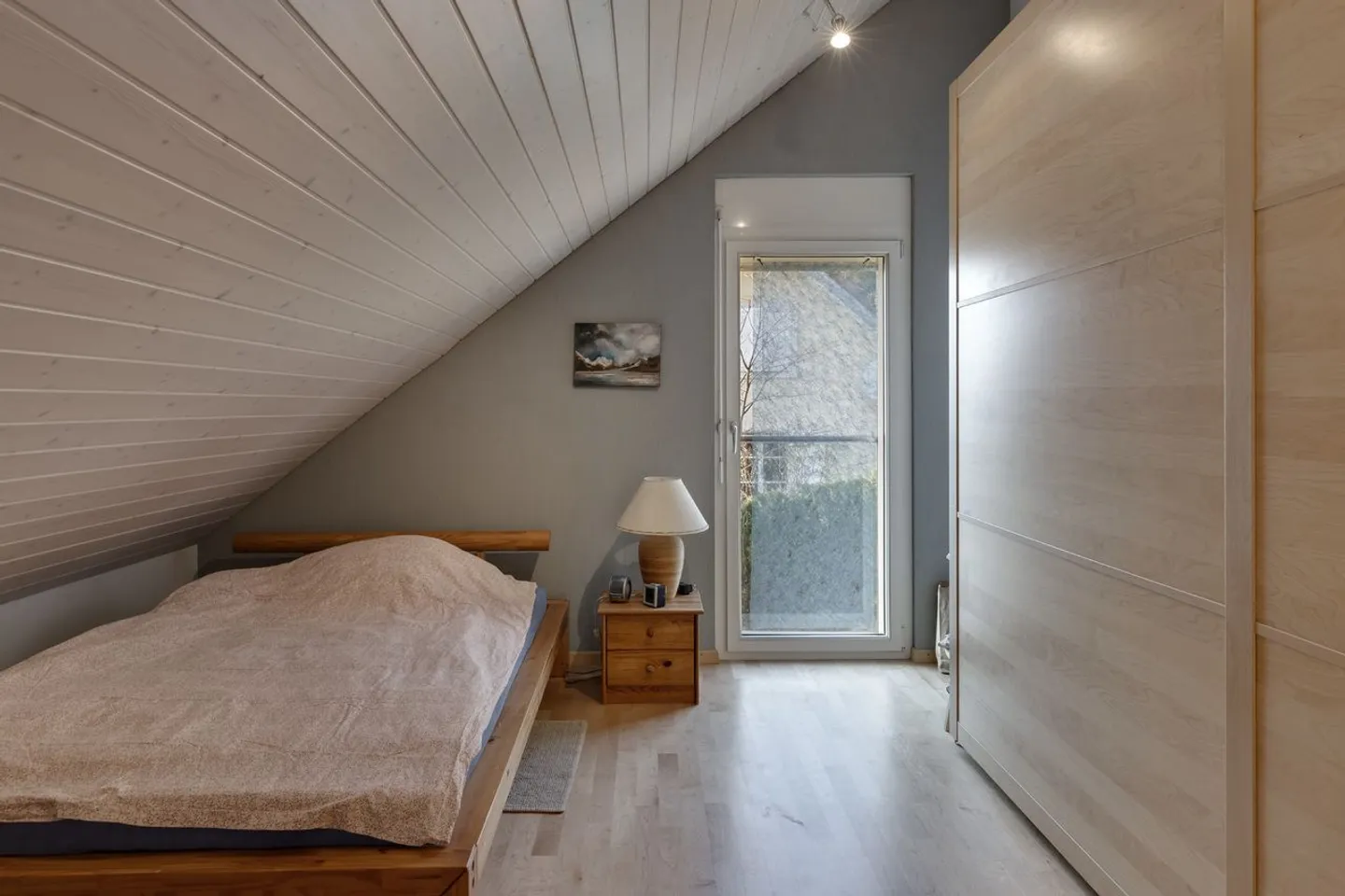 Beautiful villa with pool and exceptional panoramic view - Photo 10 of 13