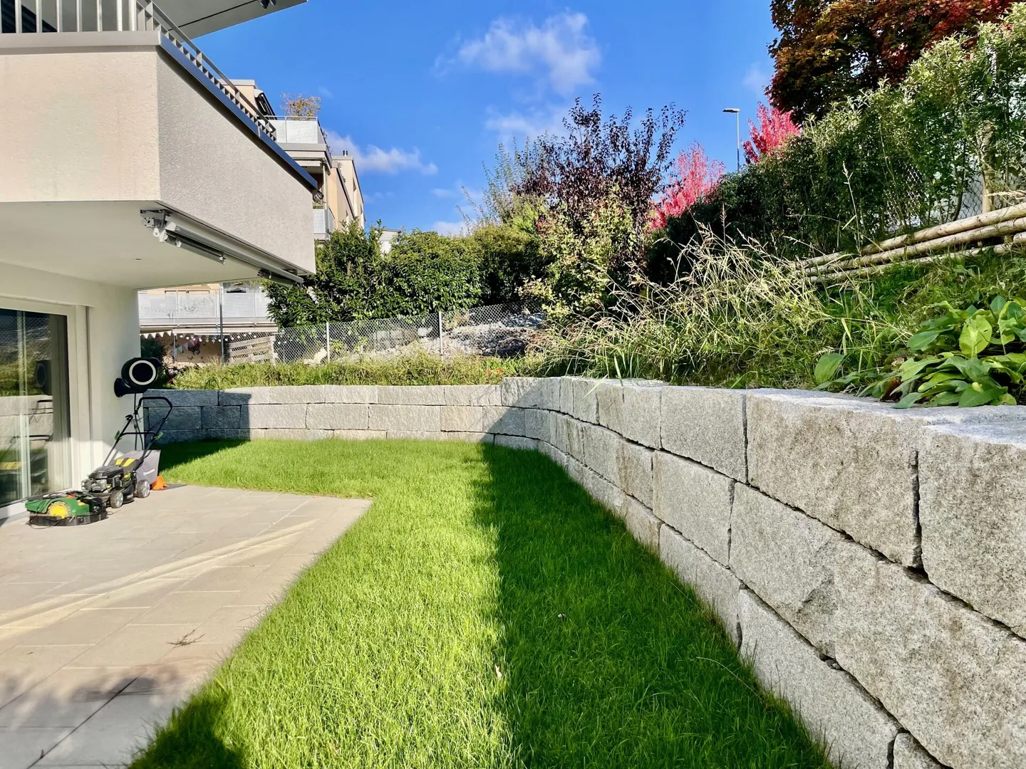 Your Garden Paradise in Gossau ZH! 3.5-room apartment with terrace and ground probe heating - Photo 2 of 9