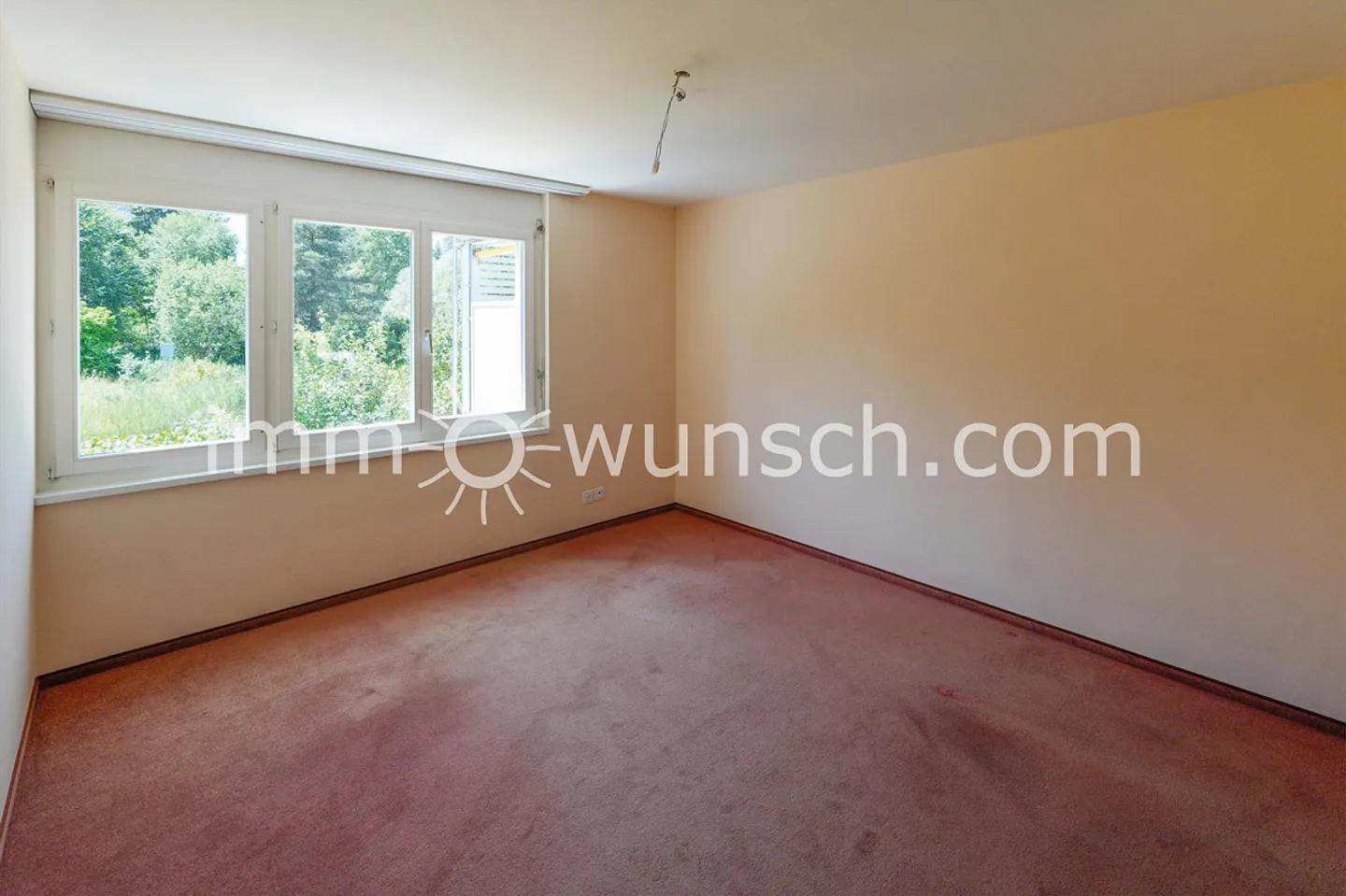 Condominio luminoso e spazioso di 3 ½ stanze con locale tecnico... - Foto 10 di 13