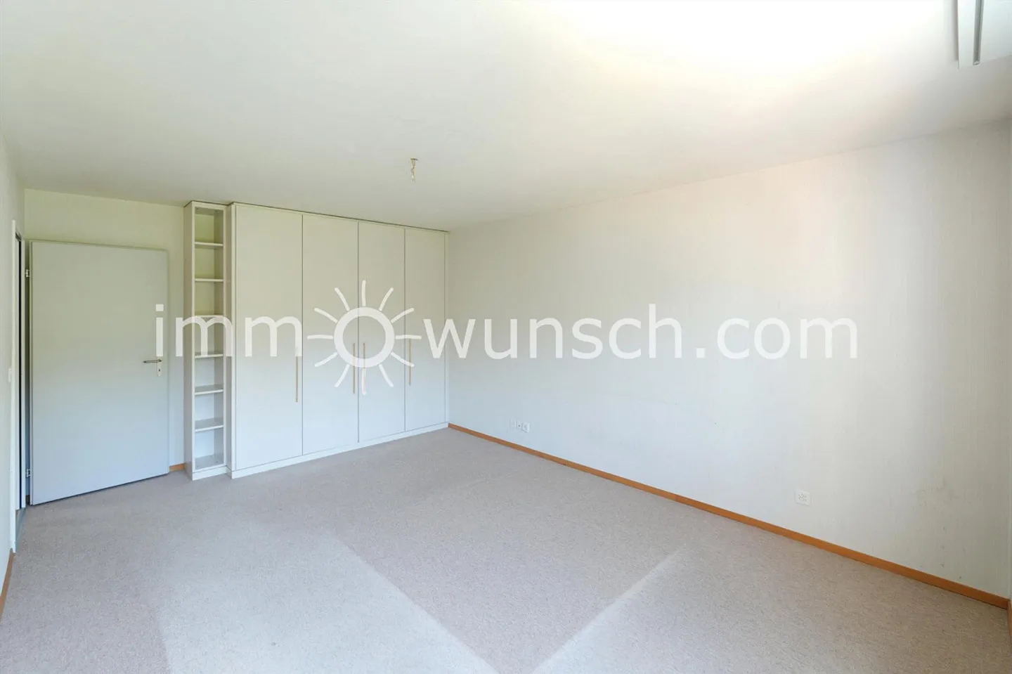 Condominio luminoso e spazioso di 3 ½ stanze con locale tecnico... - Foto 12 di 13