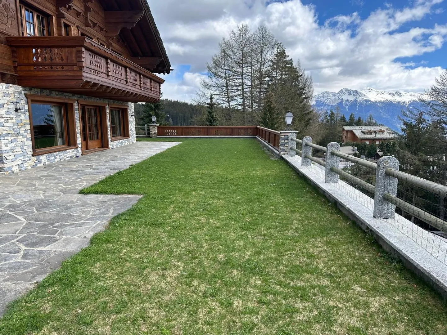 Chalet 10 Zimmer - Foto 4 von 5