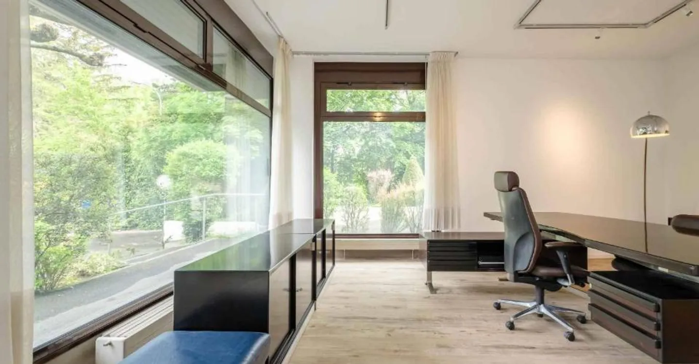 Arcade / Office in the heart of Champel - exclusively - Photo 2 of 6
