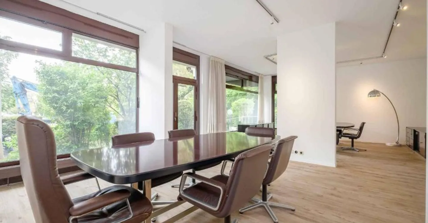 Arcade / Office in the heart of Champel - exclusively - Photo 3 of 6