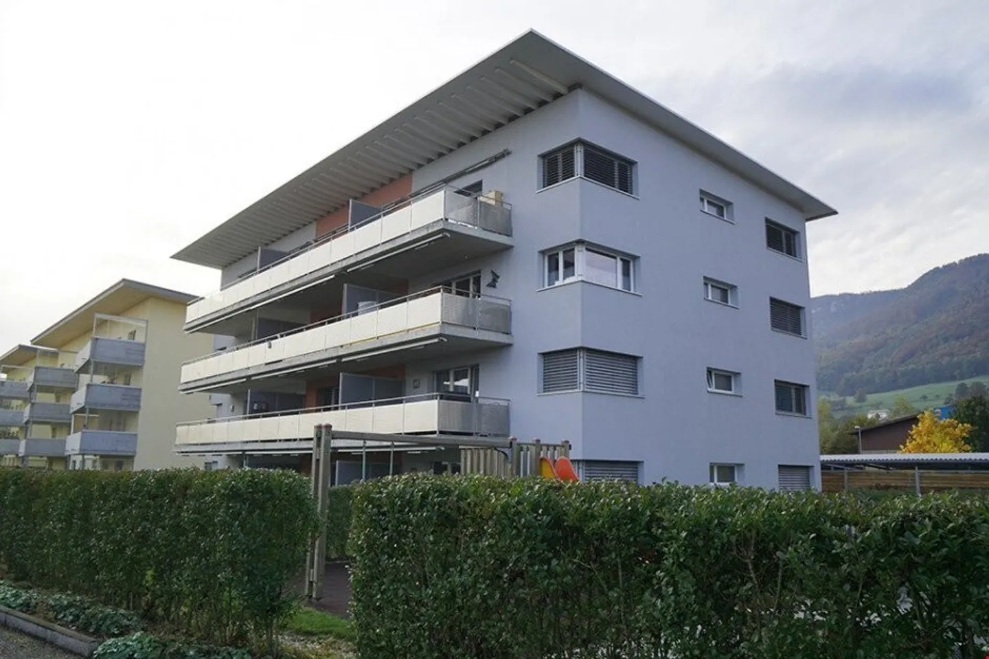 Bright & modern 2.5-room apartment with comfort - Photo 1 of 8