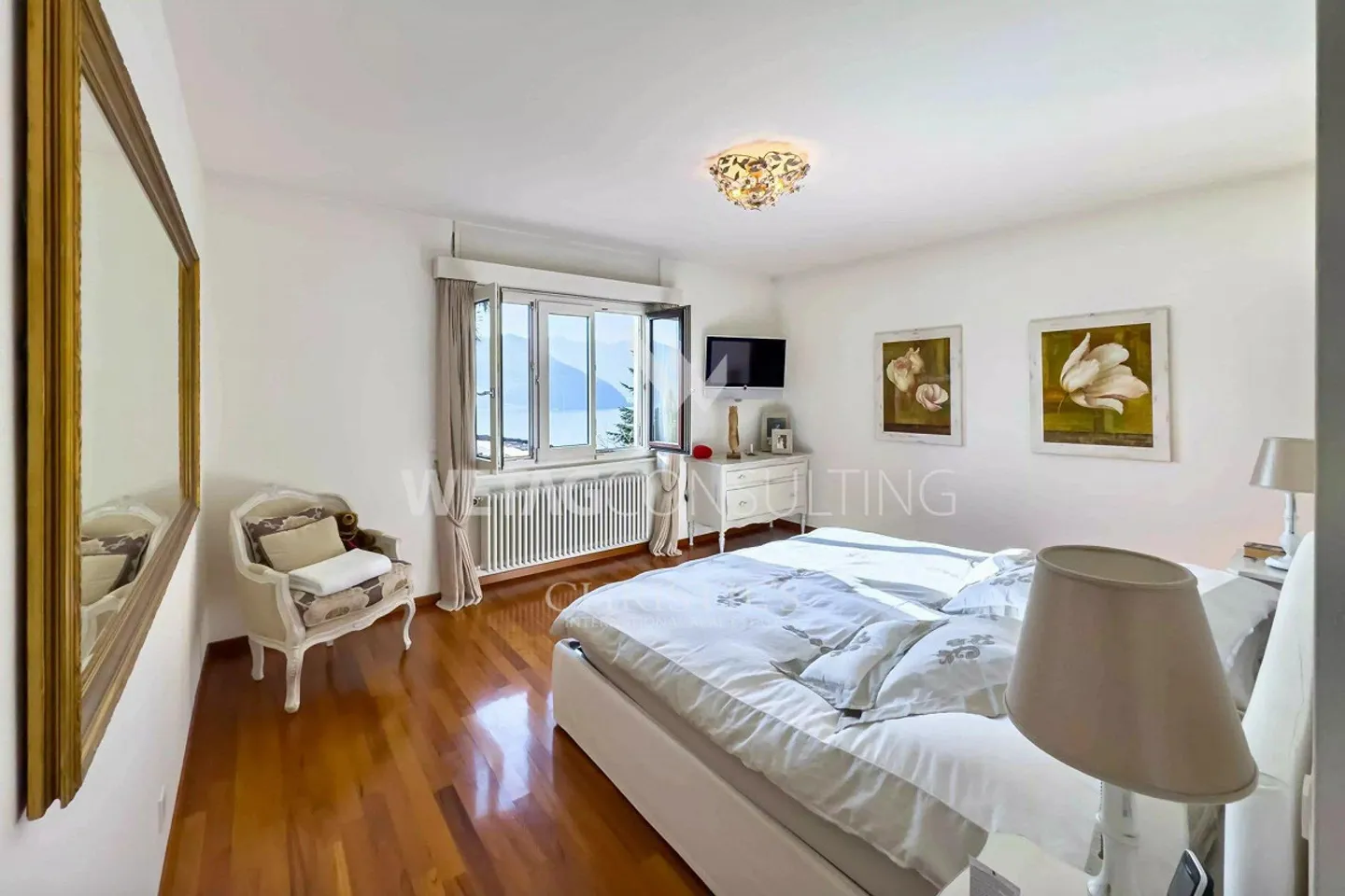 Lugano-Figino: Villa elegante con vista mozzafiato sul lago di Lugano - Foto 5 di 12