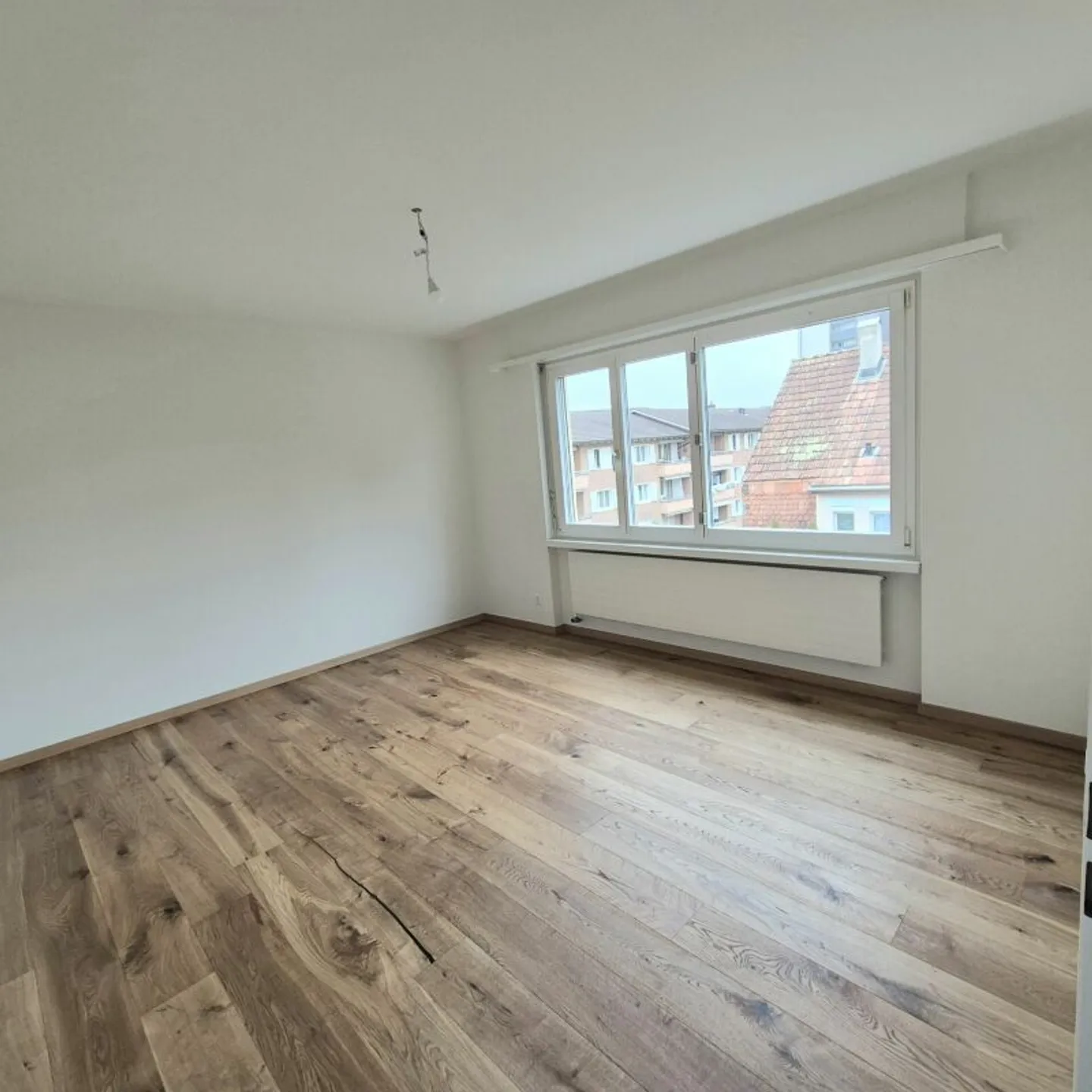 Appartement récemment rénové au centre de Dietikon - Photo 13 sur 13