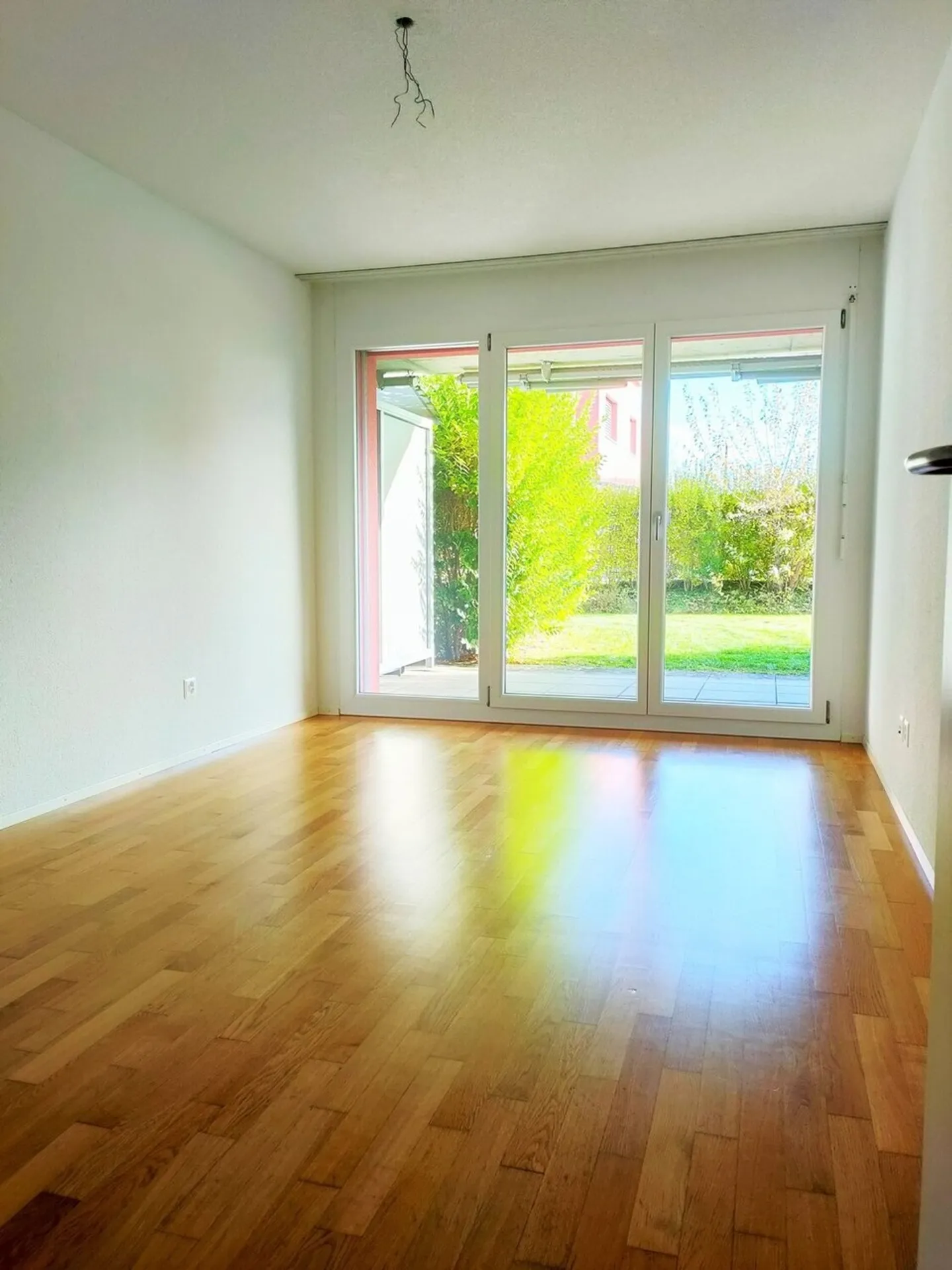 Bright & modern 2.5-room apartment with comfort - Photo 4 of 8