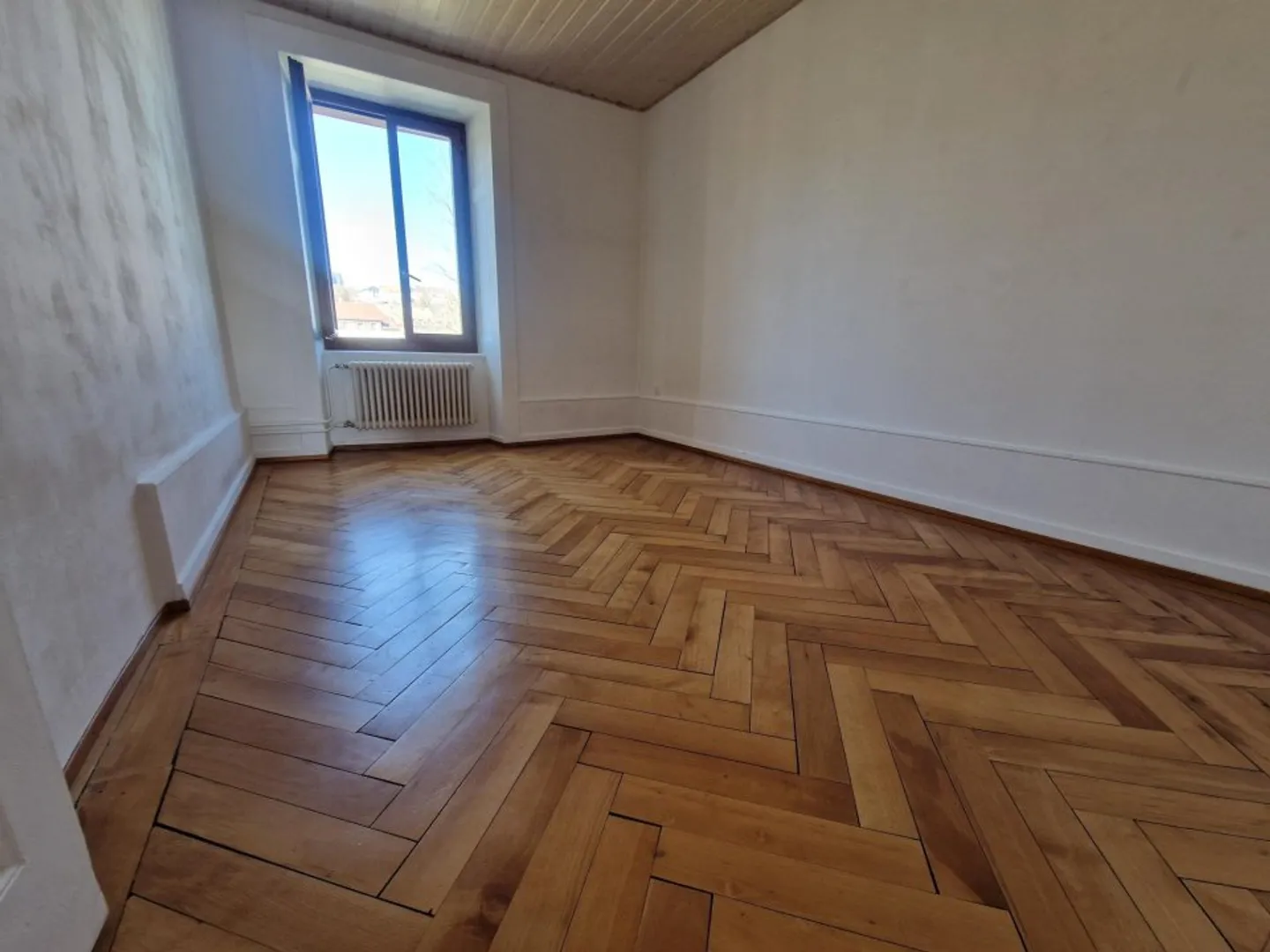 01604 - Apartment 3 Rooms - Fleurs 26 - La Chaux-de-Fonds - Photo 4 of 5