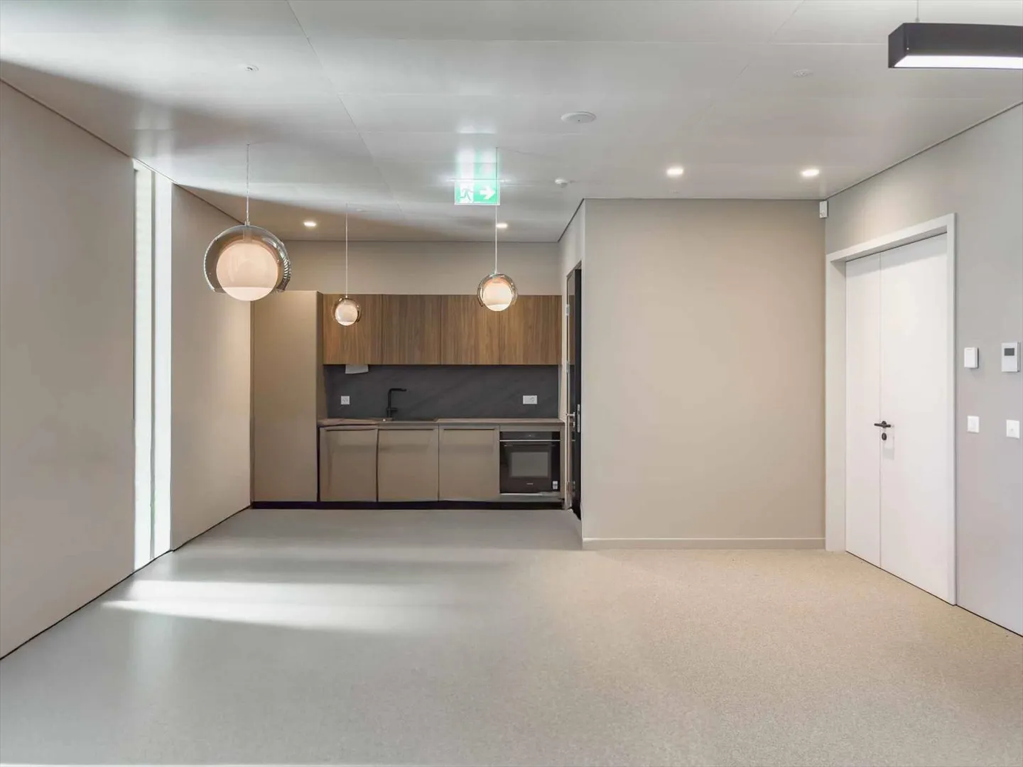 Plug & Play Büro von ca. 80 m² – Quartier de l'Étang - Foto 1 von 8