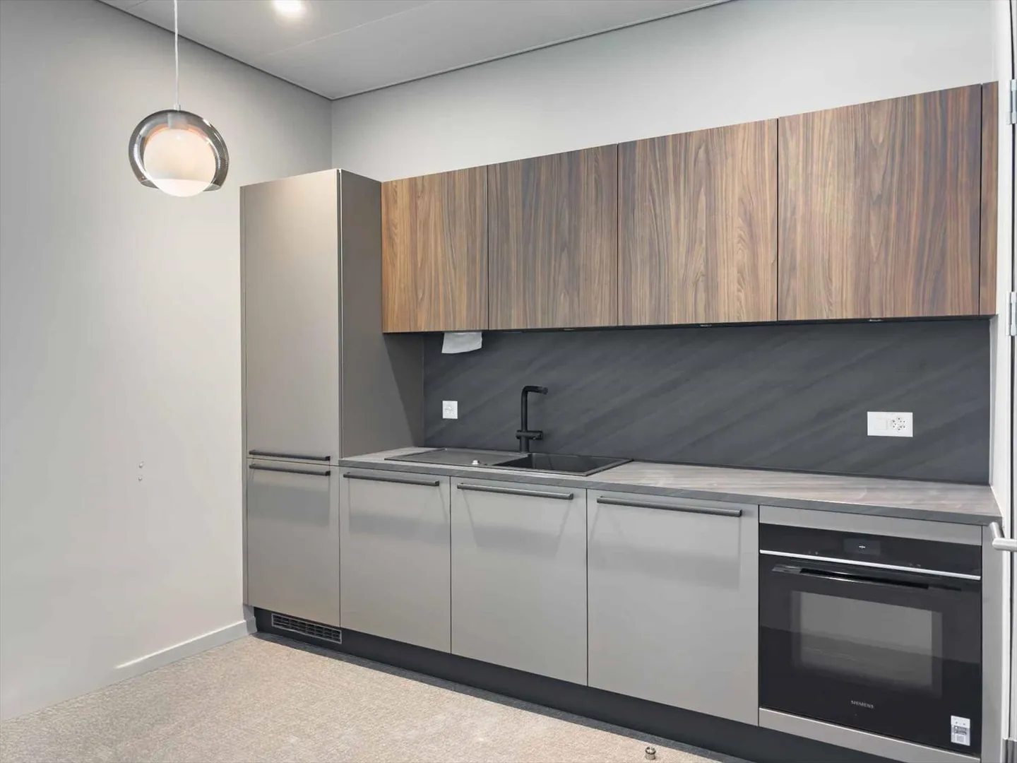 Plug & Play Büro von ca. 80 m² – Quartier de l'Étang - Foto 2 von 8