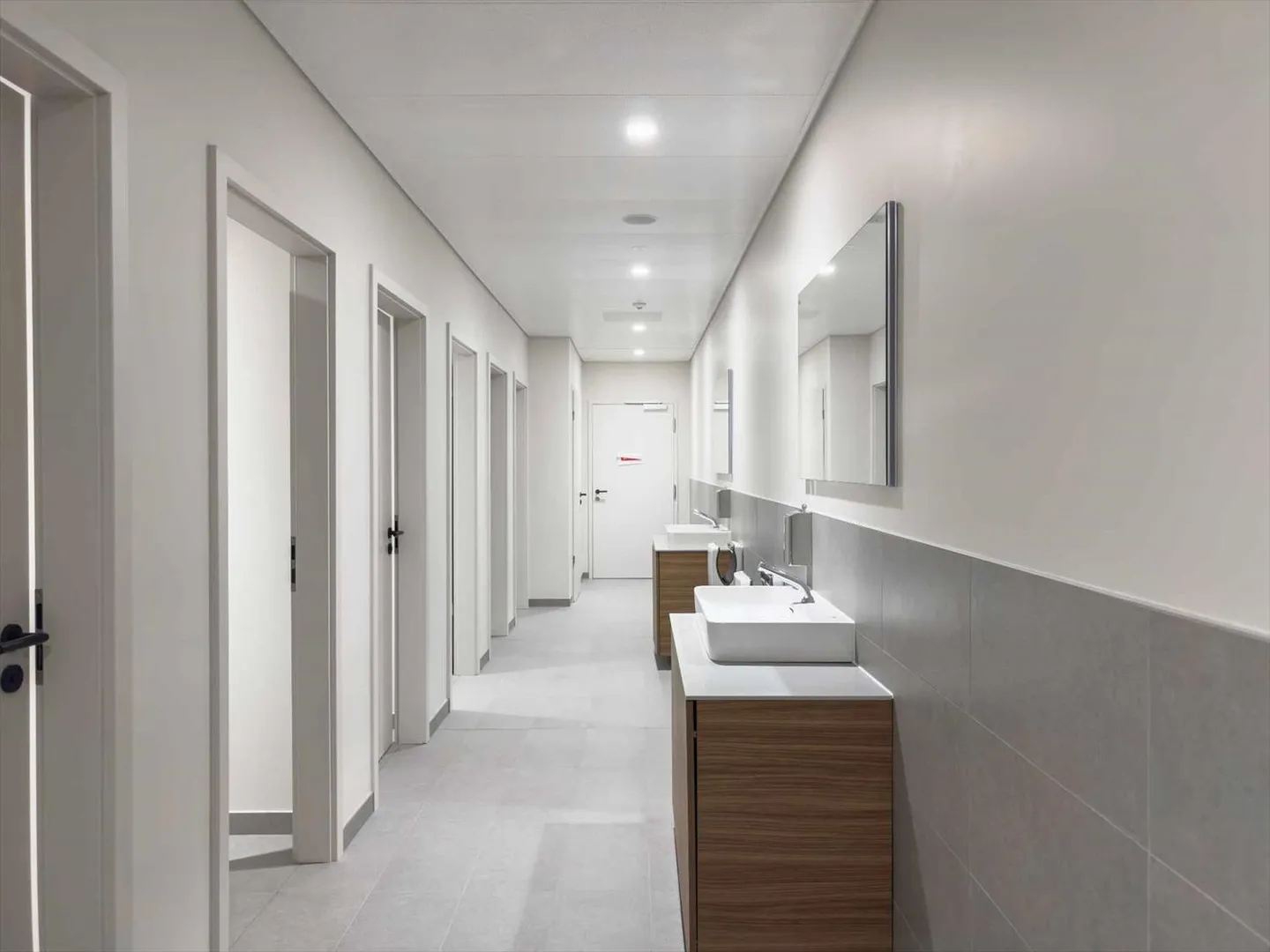 Plug & Play Büro von ca. 80 m² – Quartier de l'Étang - Foto 7 von 8