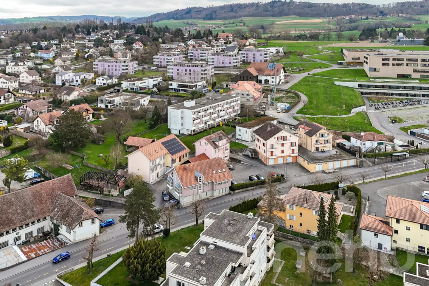 Mischgenutztes Gebäude kaufen - Foto 8 von 13