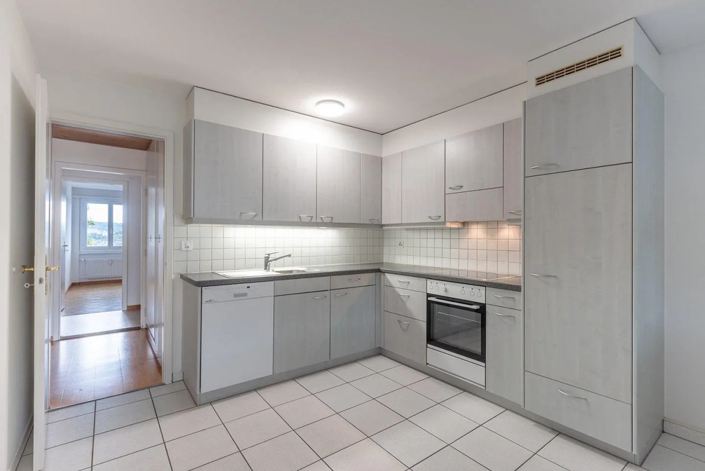 Appartement lumineux de 3,5 pièces à Kehrsatz - Photo 2 sur 9