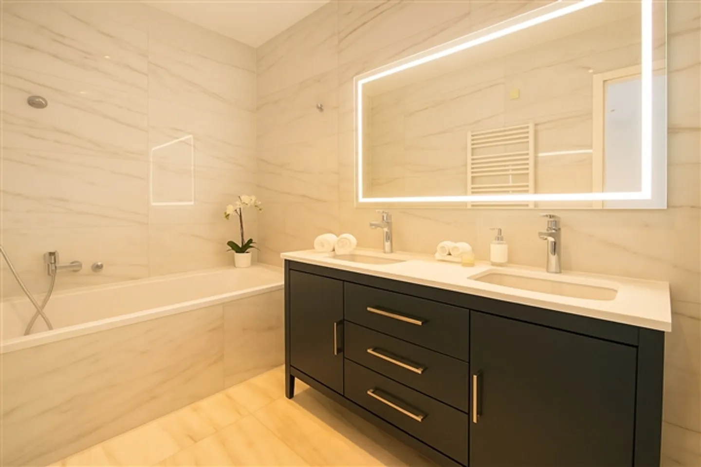 Maison à vendre, Chem. de Madame de Warens, à Montreux, Suisse - Photo 6 sur 14