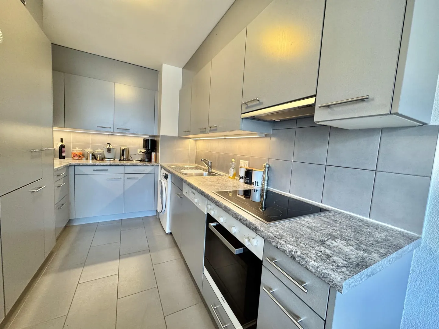 Appartamento affascinante di 96 m2 a Meyrin - Foto 2 di 5